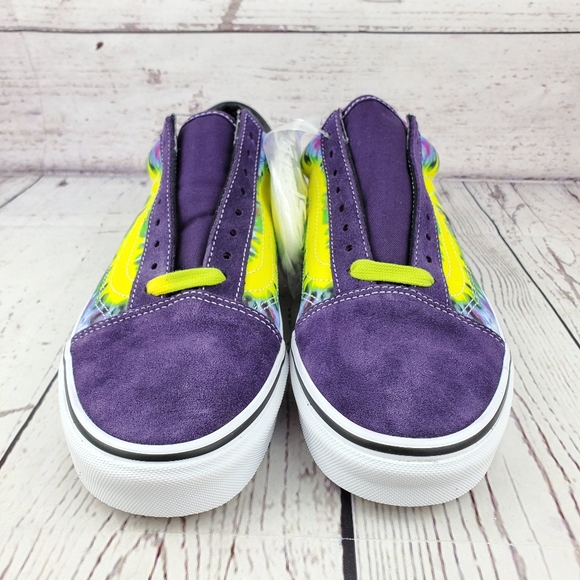 *Sold New Van's Old Skool Tie Dye Sneakers - Picture 3 of 11